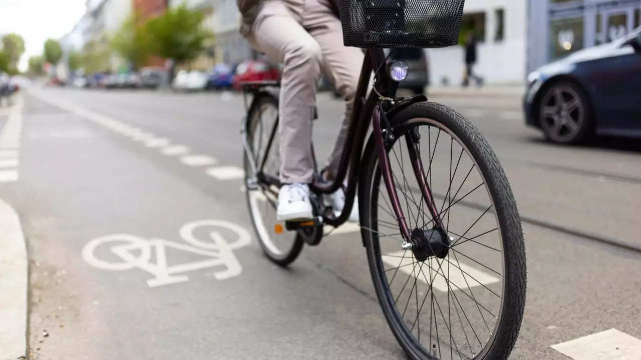 Quanto è più veloce viaggiare in bicicletta rispetto al camminare?